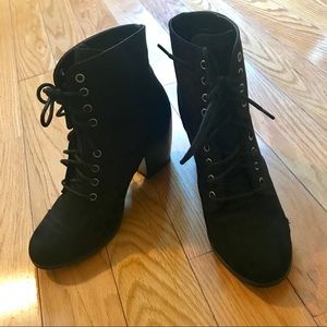 Charlotte Russe Black Faux Suede Booties Size 9